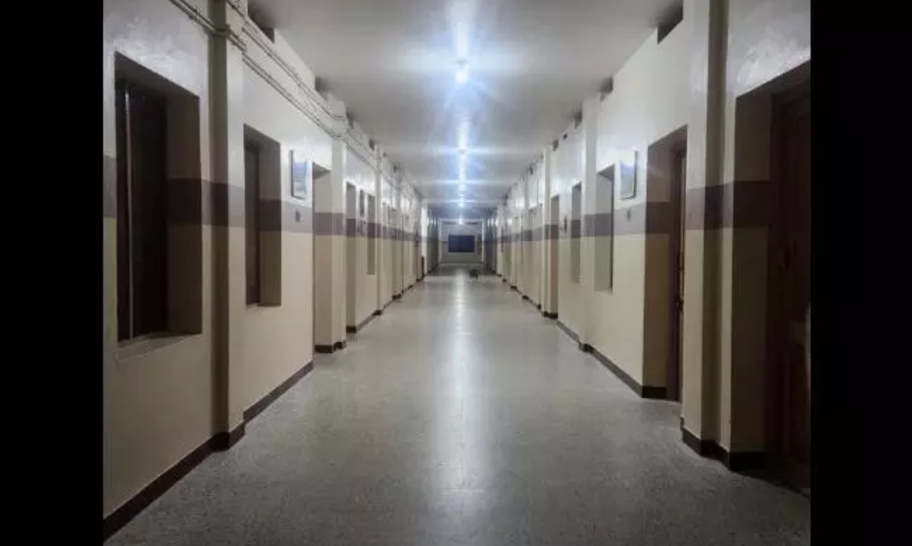 Maharashtra Hostel : అమరావతి హాస్టల్‌లో దెయ్యాల కలకలం.. 608 మంది విద్యార్థులు ఖాళీ!