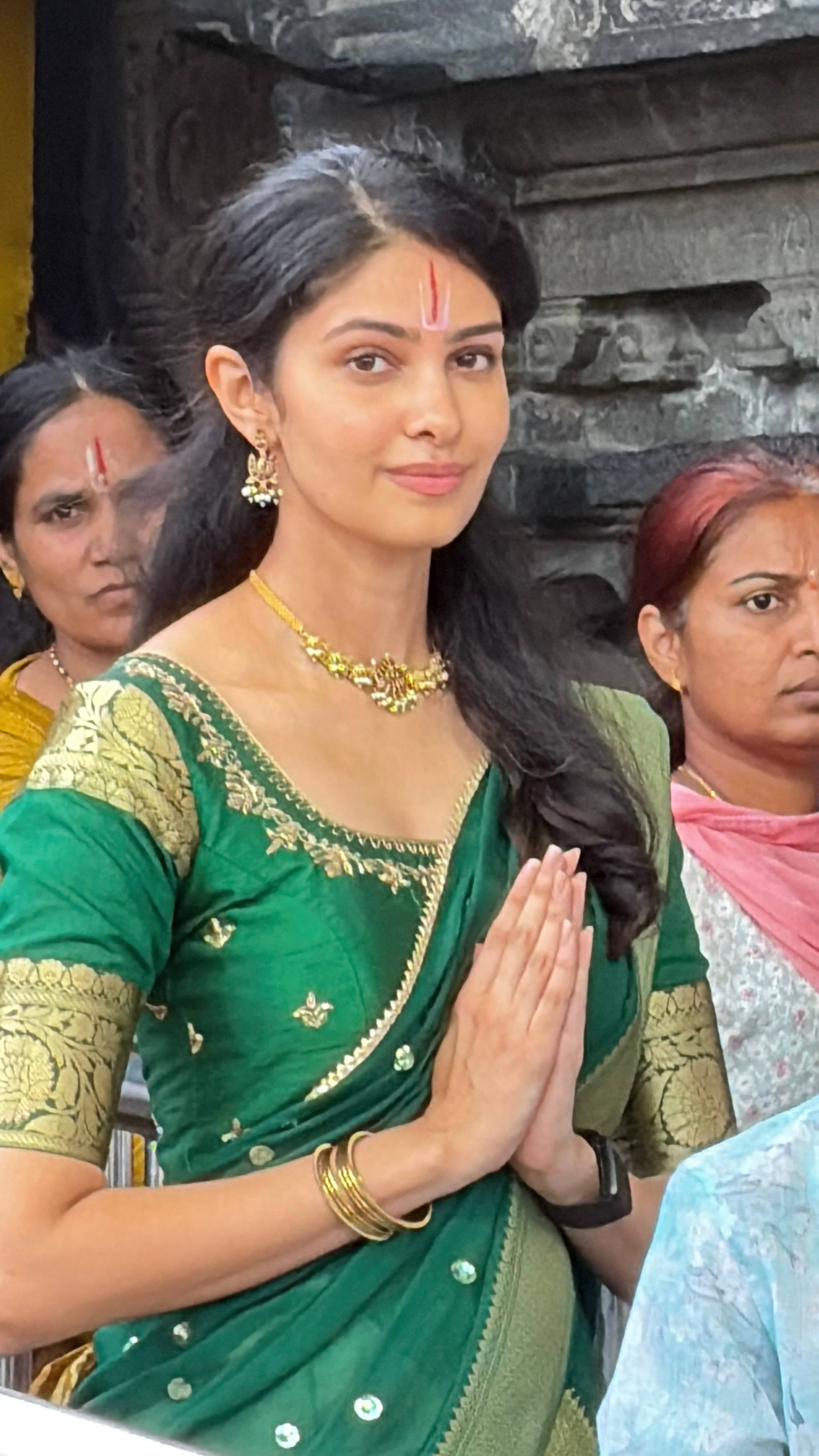 Manasa Varanasi Visits Tirumala Temple