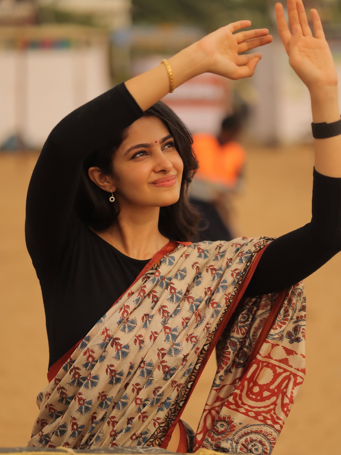 Manasa Varanasi Cute Photos in Saree
