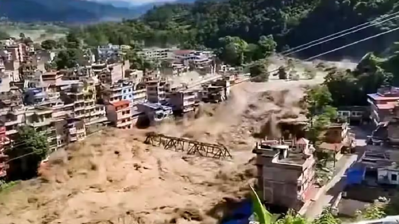 Nepal Floods: నేపాల్‌లో ఘోర వరద ప్రళయం.. 105 మంది భారతీయులు గల్లంతు.. కైలాస యాత్రికులపై తీవ్ర ఆందోళన