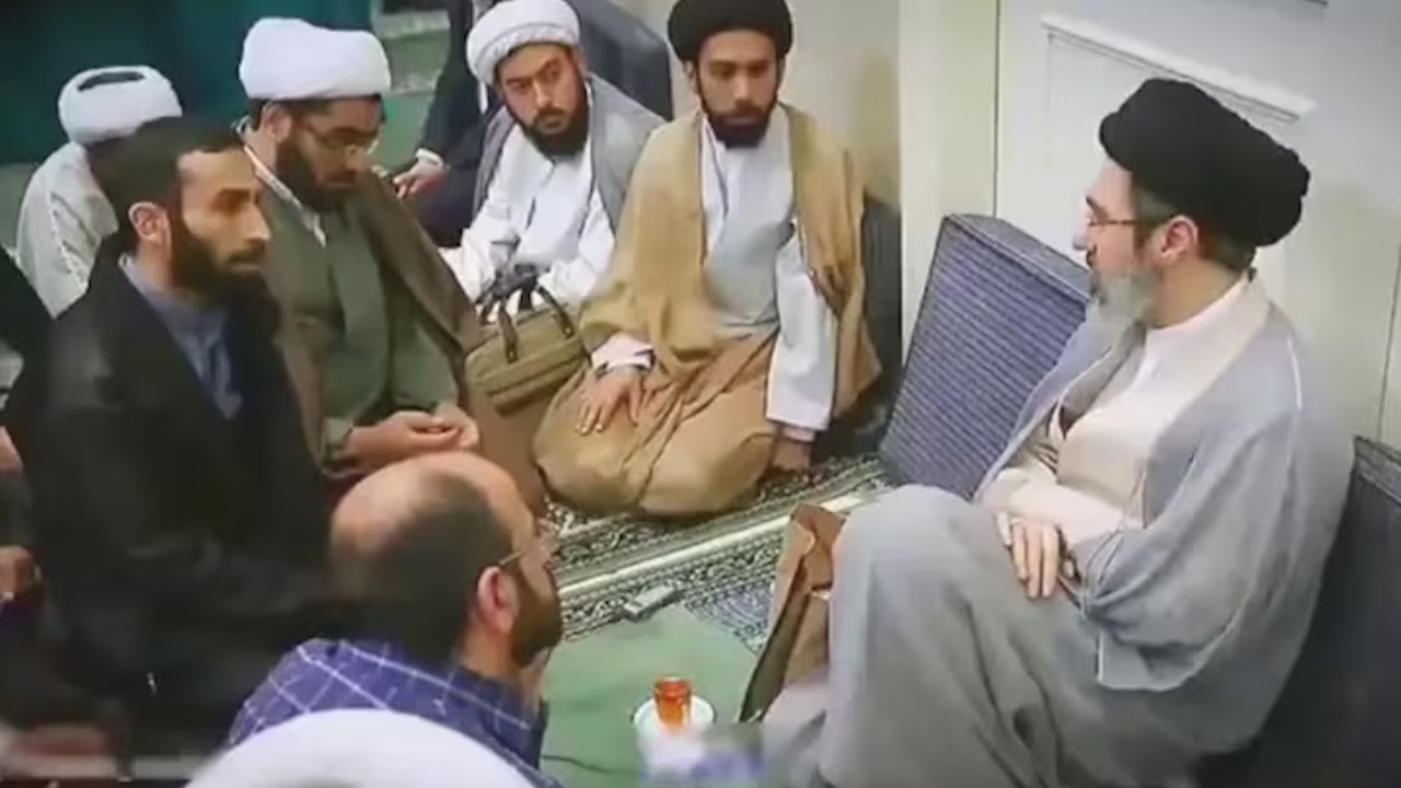 Mojtaba Khamenei : మోజ్తబా ఖమేనీకి సంబంధించిన సంచలన వీడియో రిలీజ్ చేసిన ఇరాన్.. ఇజ్రాయెల్ కథనాలకు చెక్