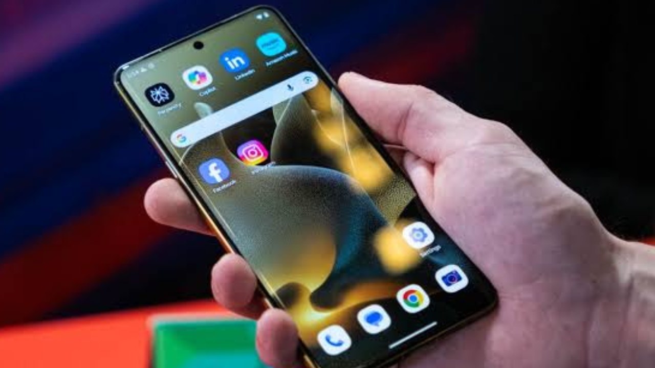 Motorola Signature Price