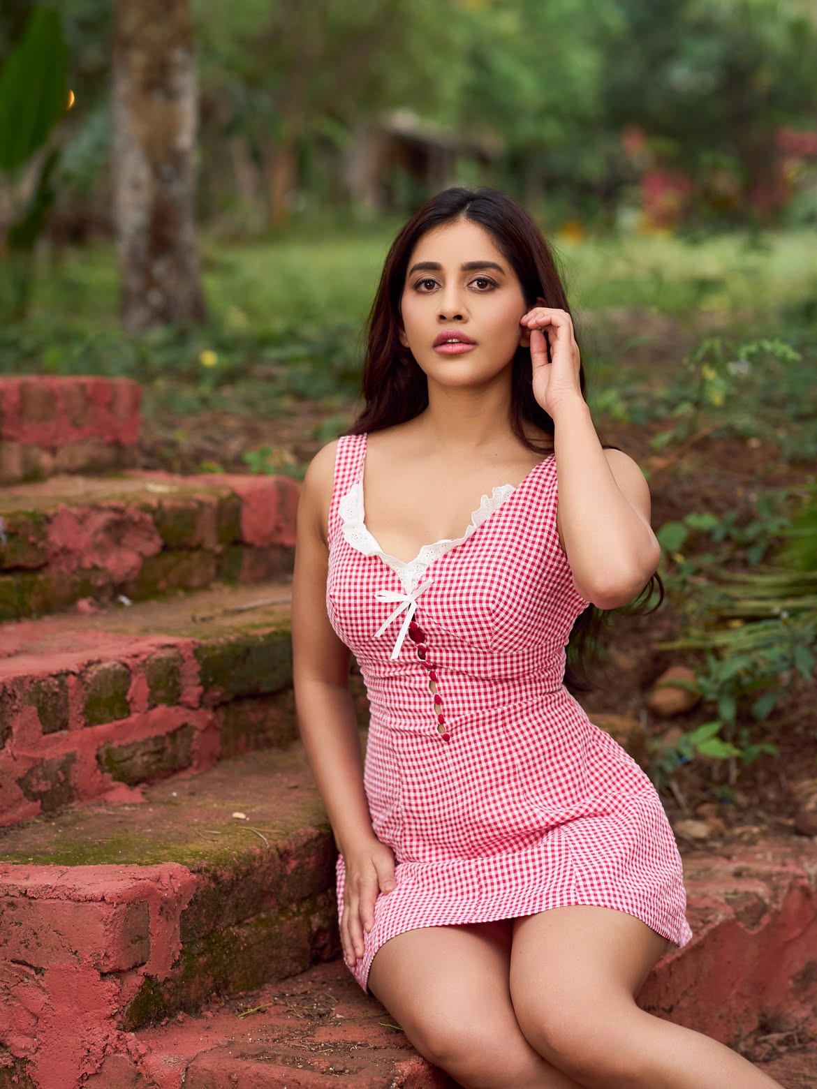 Nabha Natesh Shows her Beauty