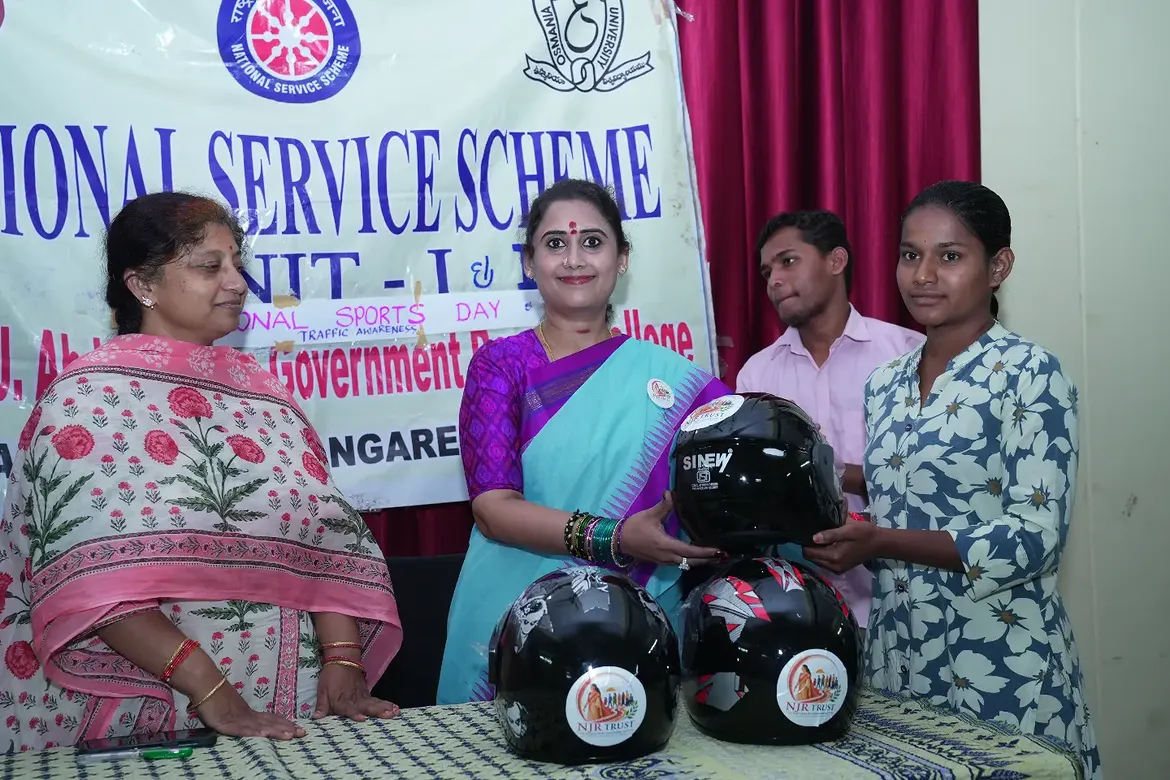 Nandamuri Deepika Janaki Ram distributed helmets to students in memory of Harikrishna