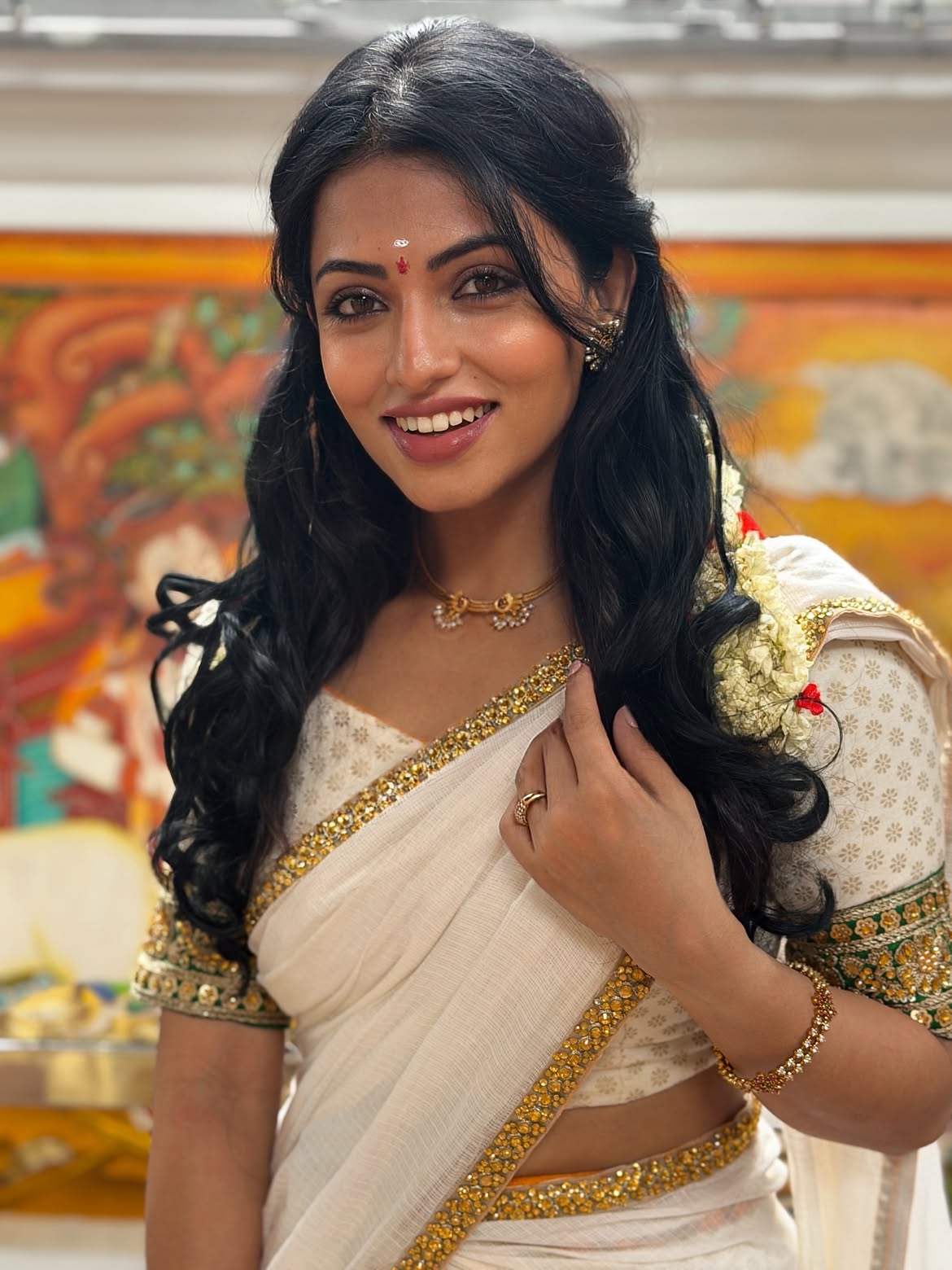 Navya Swamy Visits Kerala Guruvayur Temple