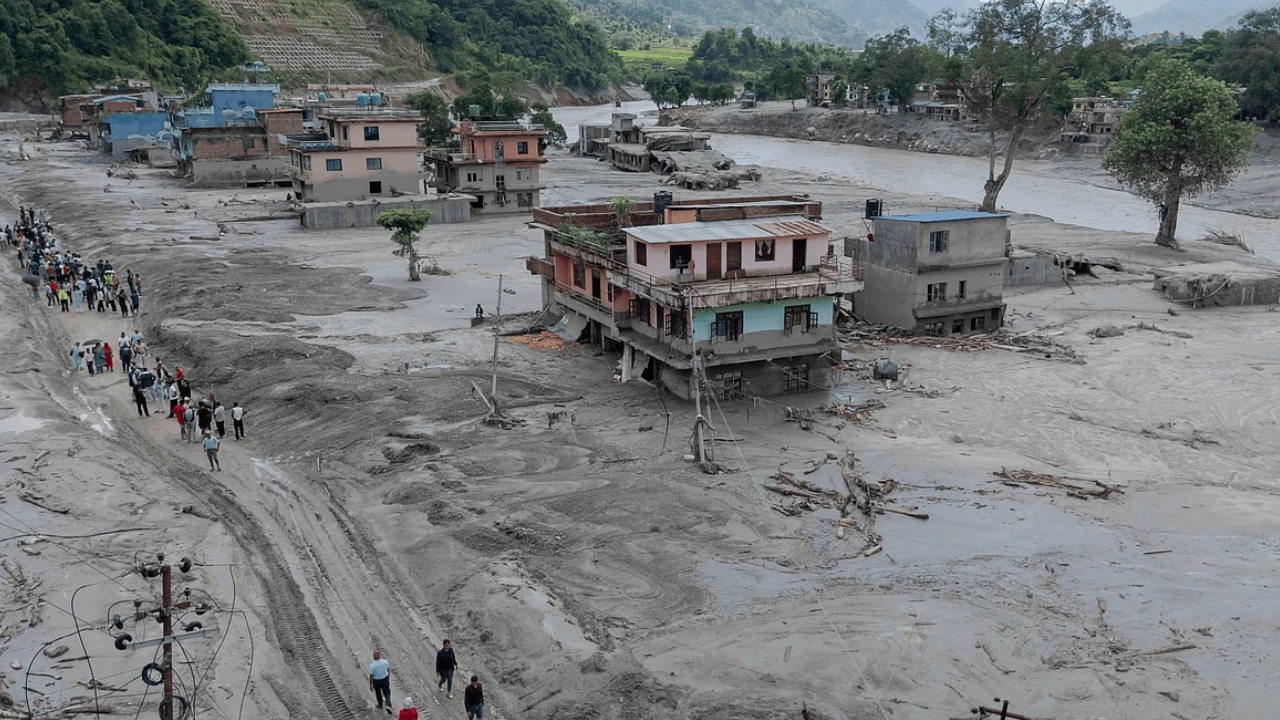 Nepal Flood : నేపాల్ విషాదం.. 469 మందికి చేరిన మృతుల సంఖ్య.. 14వేల మంది ఆచూకీ గల్లంతు..