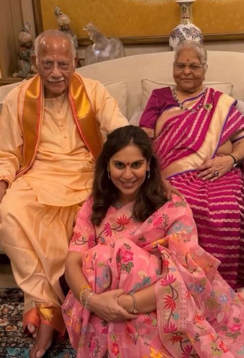 Mega Famili Varalakshmi Vratham Celebrations