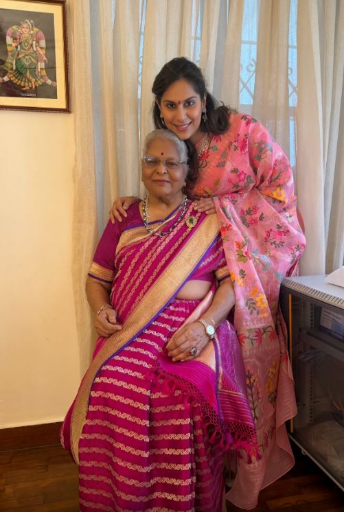 Mega Famili Varalakshmi Vratham Celebrations