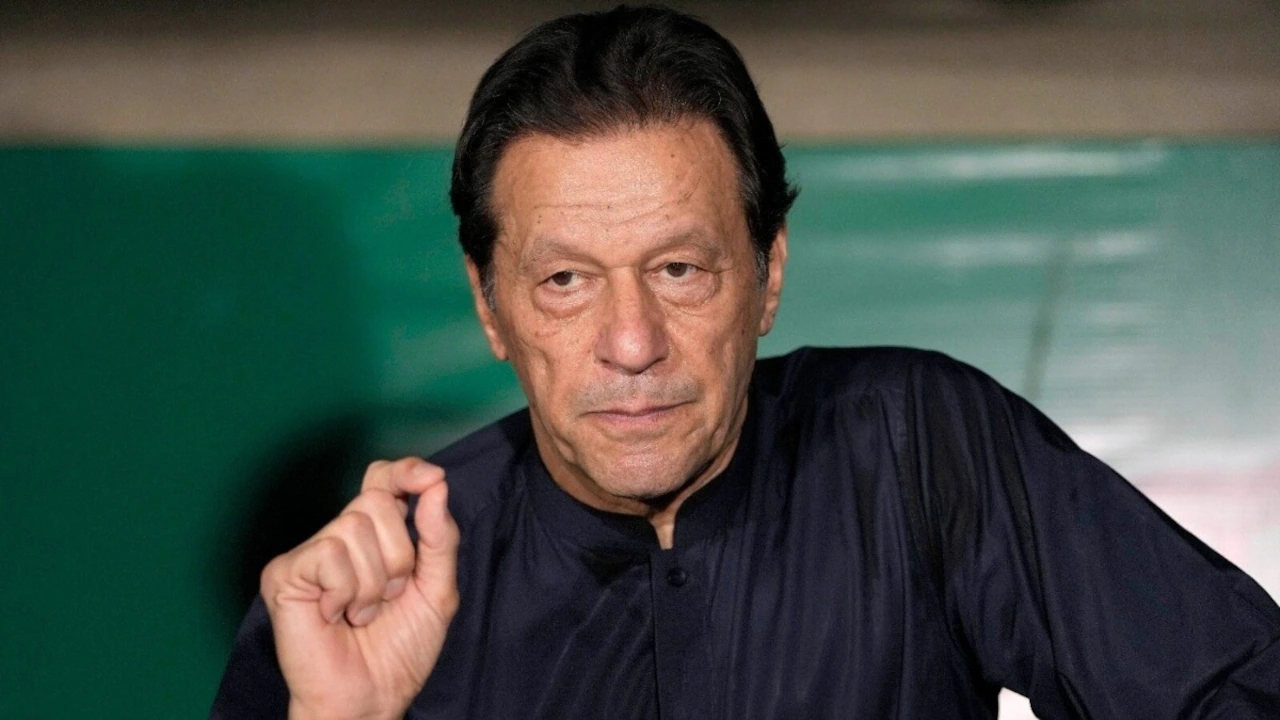 Imran Khan: ఇమ్రాన్ ఖాన్ మరణవార్తలపై వీడిన సస్పెన్స్.. పాక్ ఆర్మీ సంచలన ప్రకటన