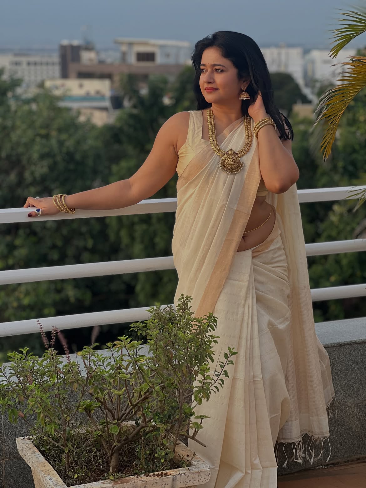 Poonam Bajwa Cute Photos on Onam Festival