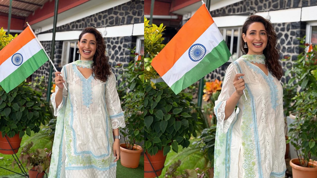 Pragya Jaiswal Independence Day Celebrations with Family