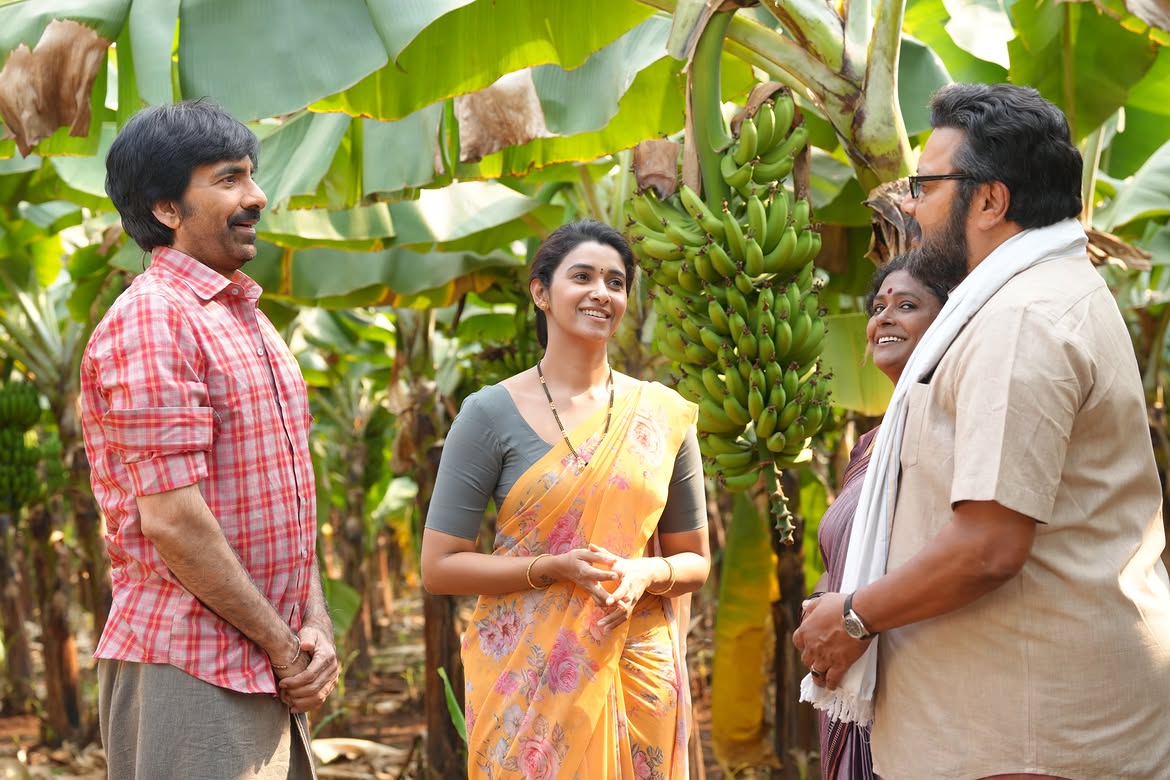 Priya Bhavani Shankar Shares Irumudi Working Stills