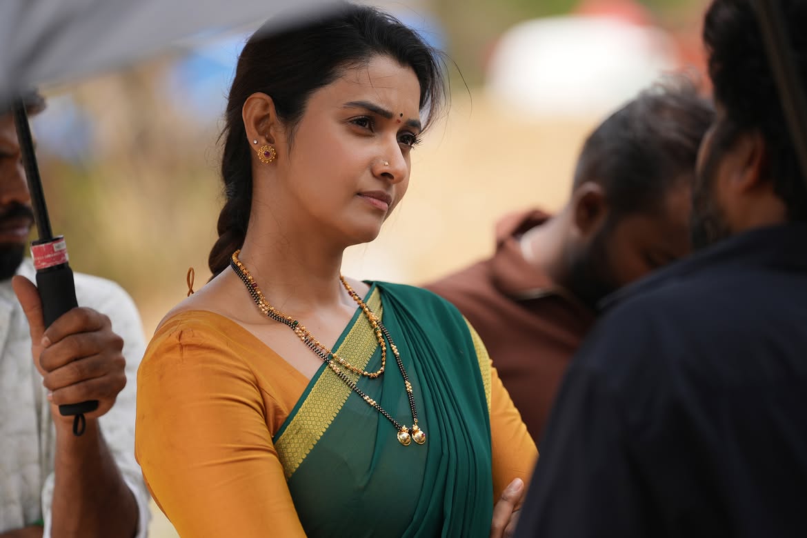 Priya Bhavani Shankar Shares Irumudi Working Stills
