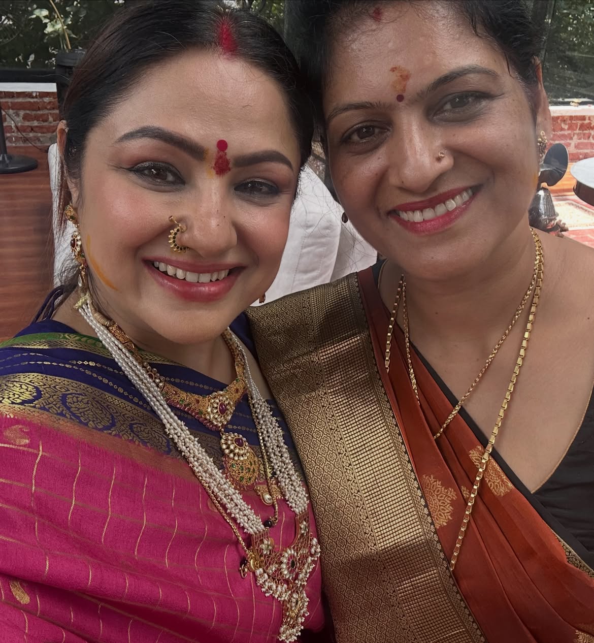 Priyanka Upendra Celebrates Varalakshmi Vratham with her Family