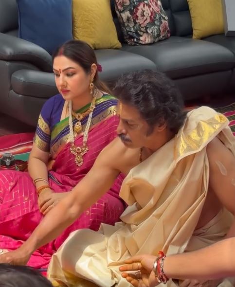 Priyanka Upendra Celebrates Varalakshmi Vratham with her Family