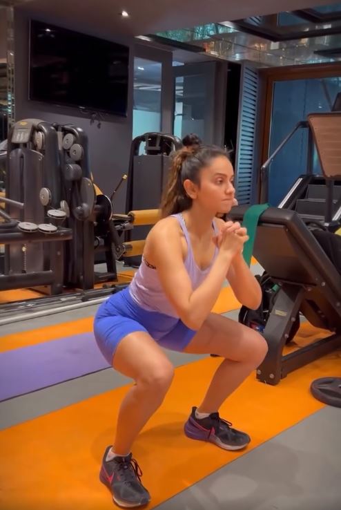 Rakul Preet Singh Hard Working in Gym