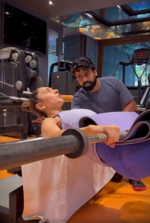 Rakul Preet Singh Hard Working in Gym