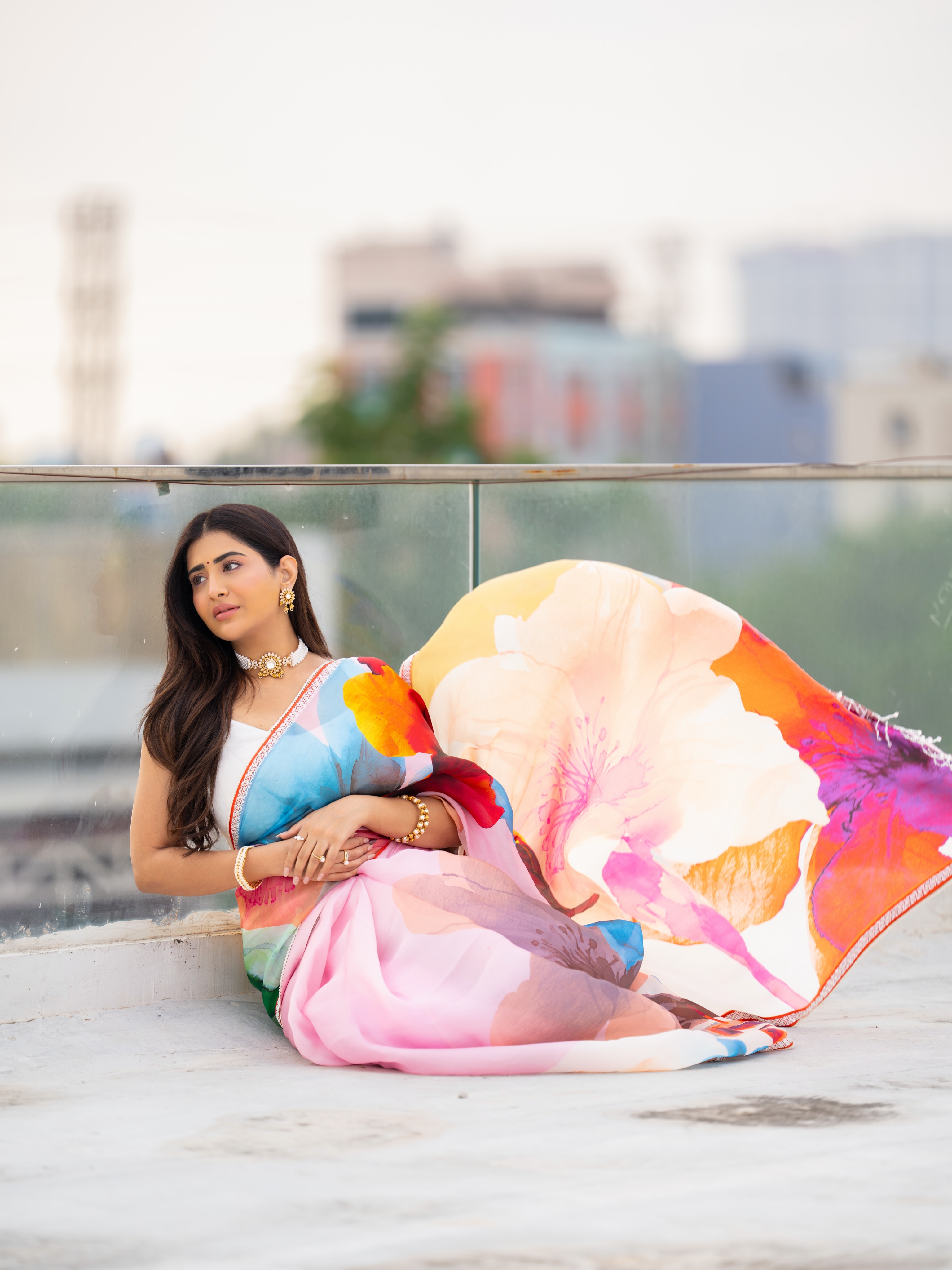 Rashi Singh Stunning Looks in Colorful Saree