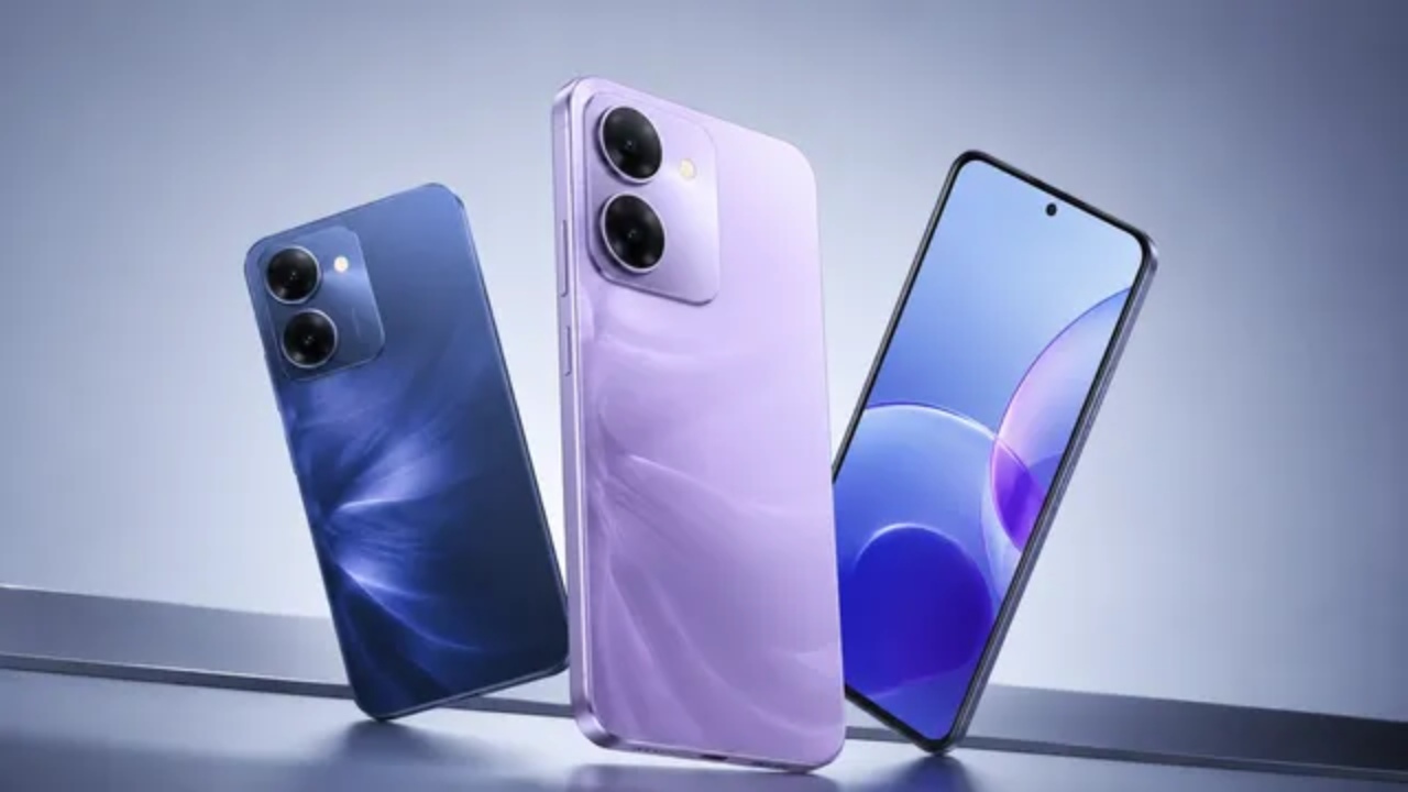 Realme 16x 5G Sale : 7000mAh బ్యాటరీతో రియల్‌మి రచ్చ! కొత్త 16x 5G సేల్ స్టార్ట్.. ధర చూస్తే షాక్!
