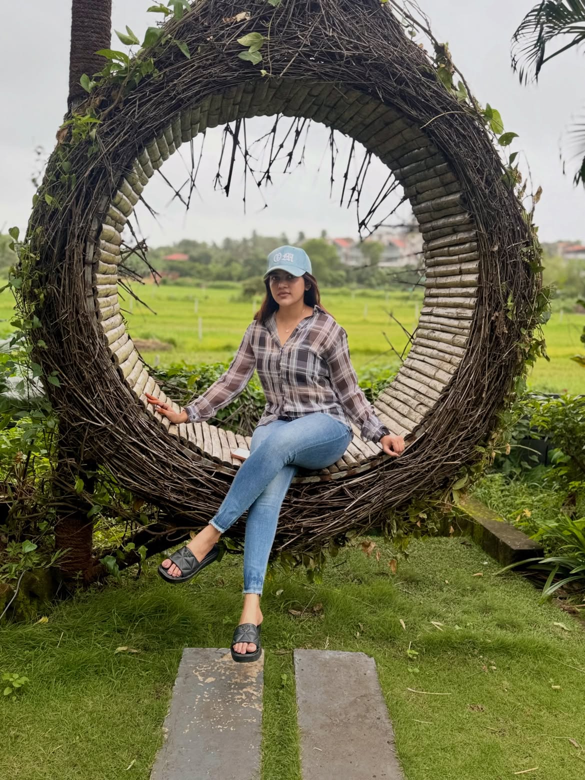Rithu Chowdary Shares Photos from Nature