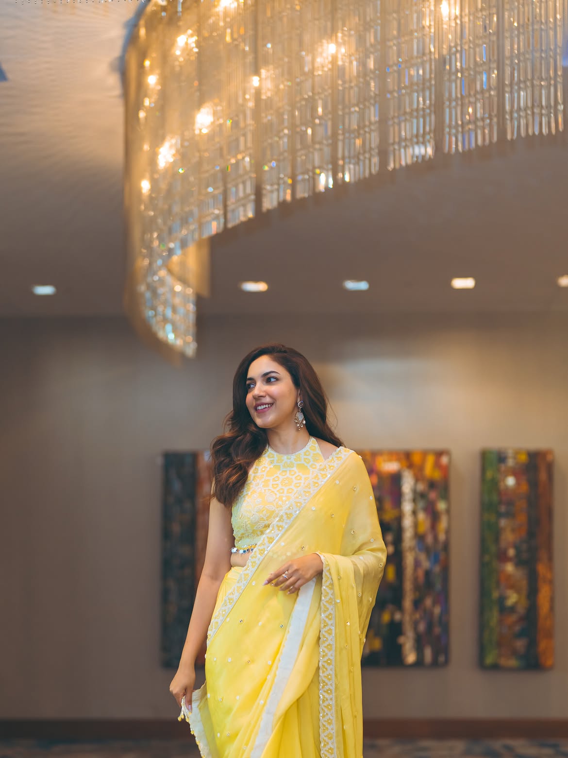 Ritu Varma Stunning Looks in Saree