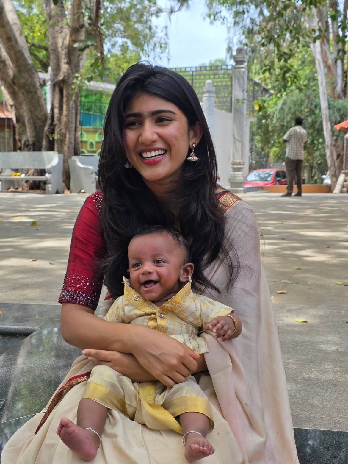 Malayali Actress Riya Shibu Shares Onam Special Saree Photos