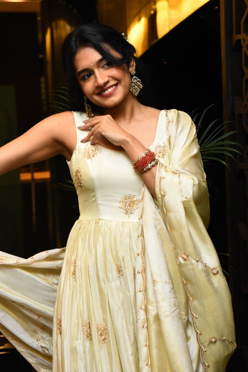Samyuktha Viswanathan Shines in Im Game Pre Release Event