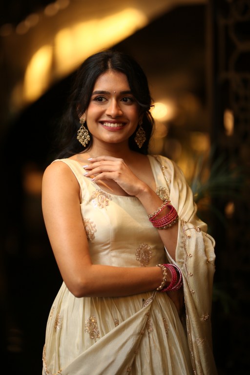 Samyuktha Viswanathan Shines in Im Game Pre Release Event