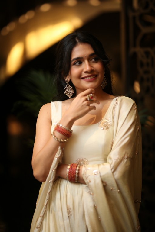 Samyuktha Viswanathan Shines in Im Game Pre Release Event