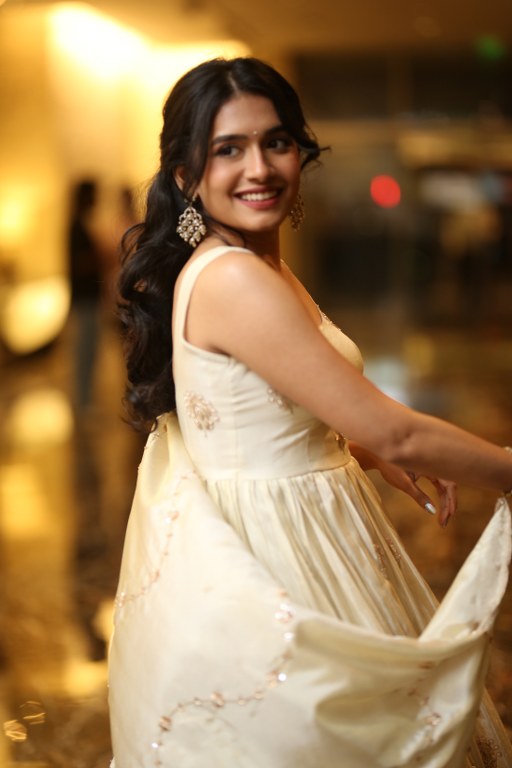 Samyuktha Viswanathan Shines in Im Game Pre Release Event