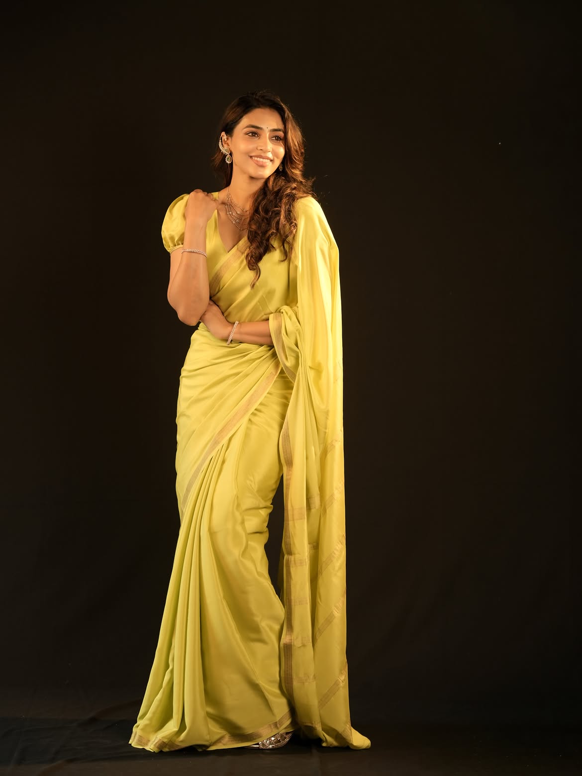 Sapthaami Gowda Stunning Looks in Saree