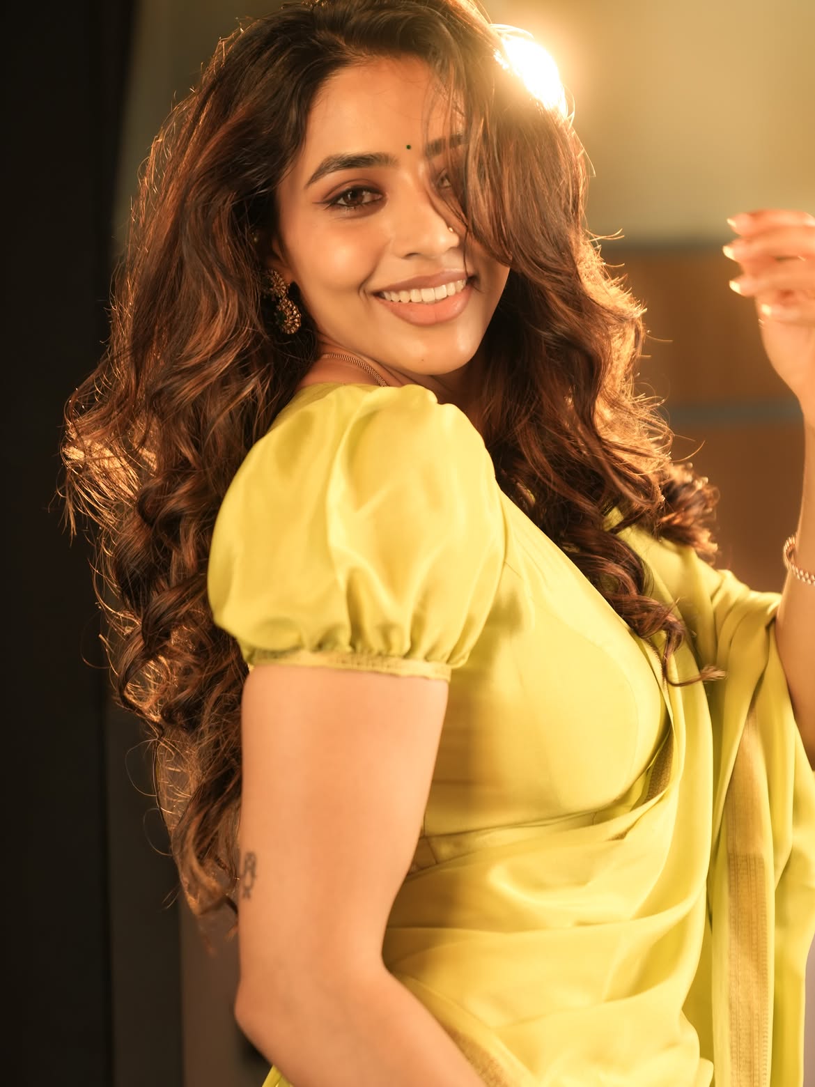Sapthaami Gowda Stunning Looks in Saree
