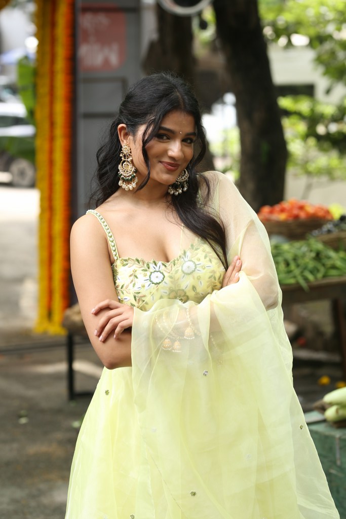 Satwika Cute Looks in Veta Movie Opening