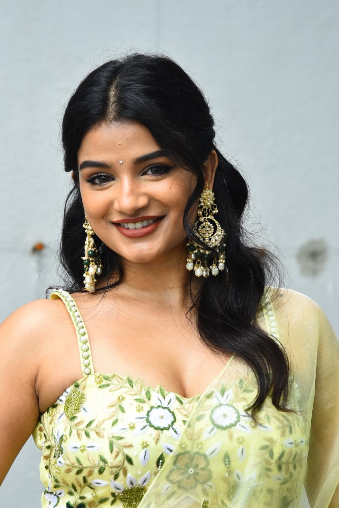 Satwika Cute Looks in Veta Movie Opening
