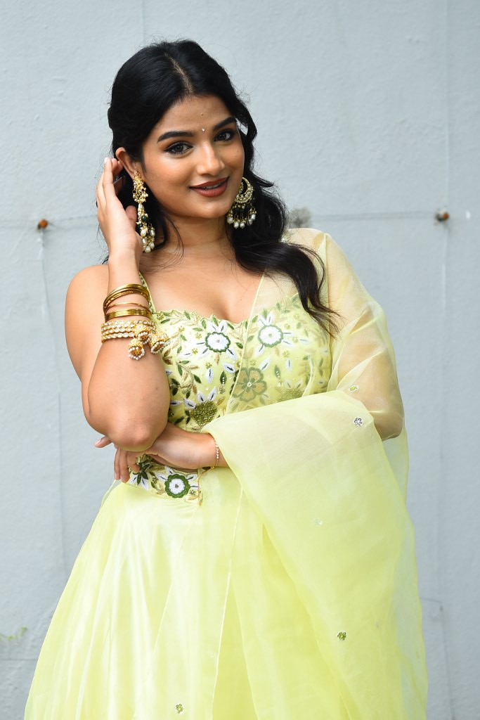 Satwika Cute Looks in Veta Movie Opening