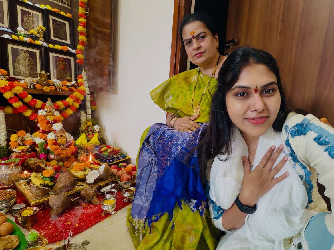 Jabardasth Satya Sri Celebrates Varalakshmi Vratham With Mother
