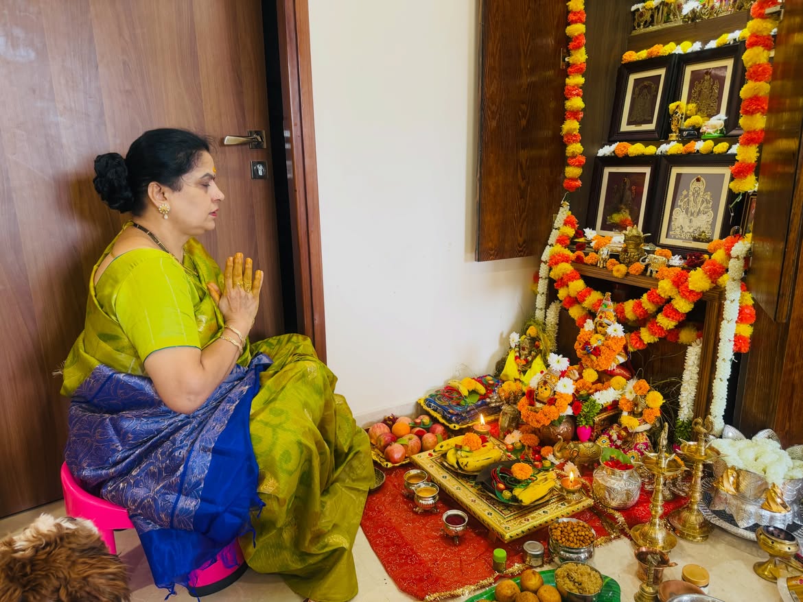 Jabardasth Satya Sri Celebrates Varalakshmi Vratham With Mother