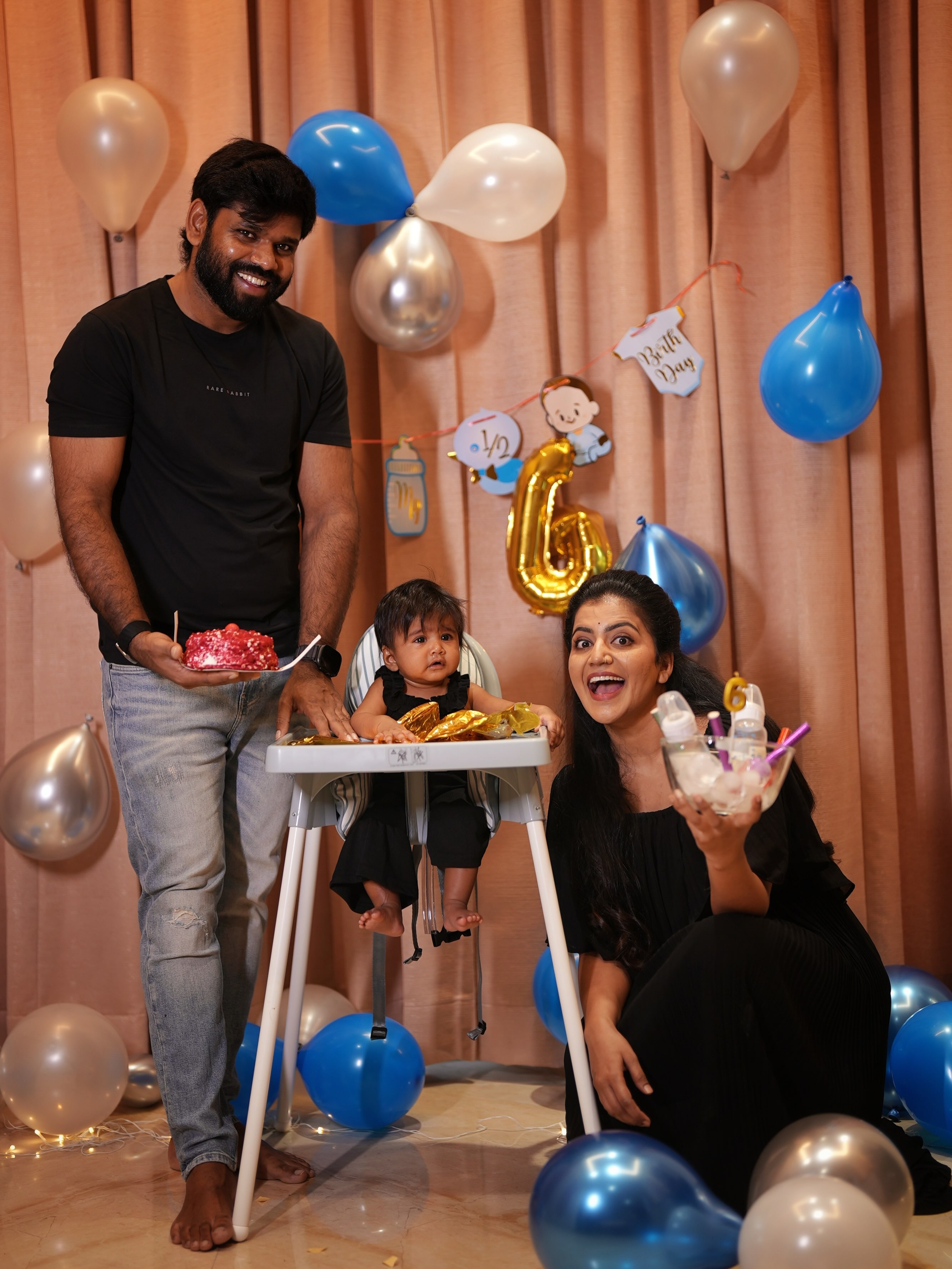 Shiva Jyothi Shares her Daughter Vennela Sixth Month Celebrations