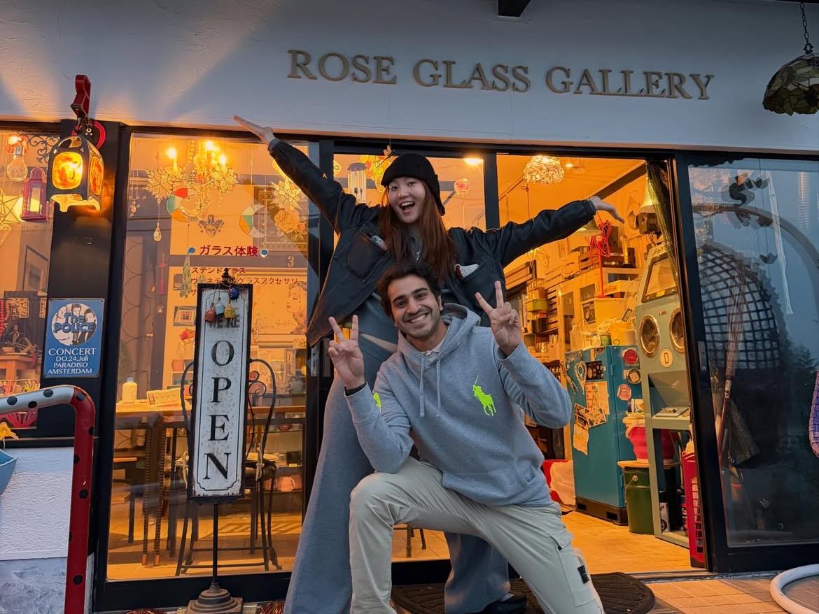 Siddharth Galla Enjoying Vacation with Hyein