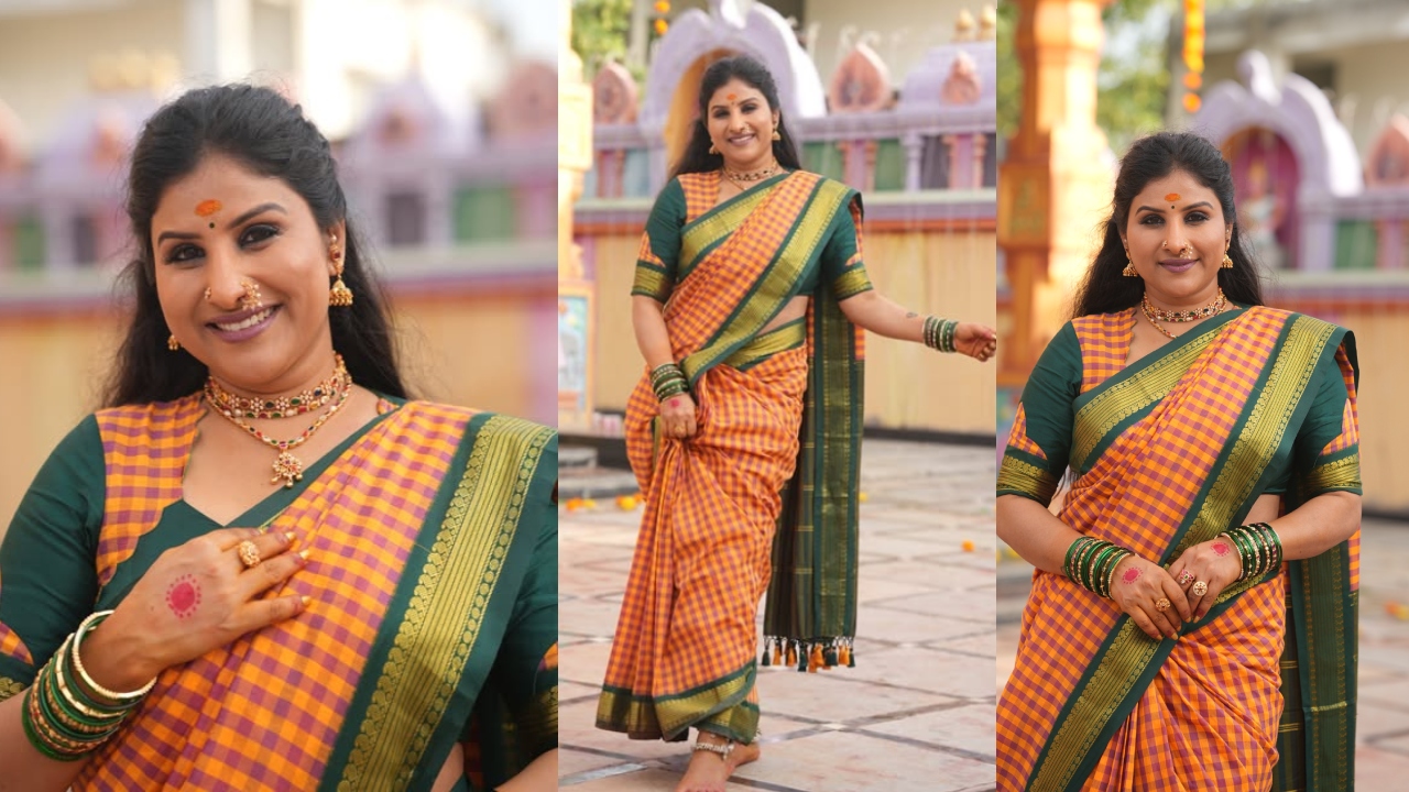 Singer Mangli : సింగ‌ర్ మంగ్లీ ‘బోనాలు’ శారీ ఫోటోలు..