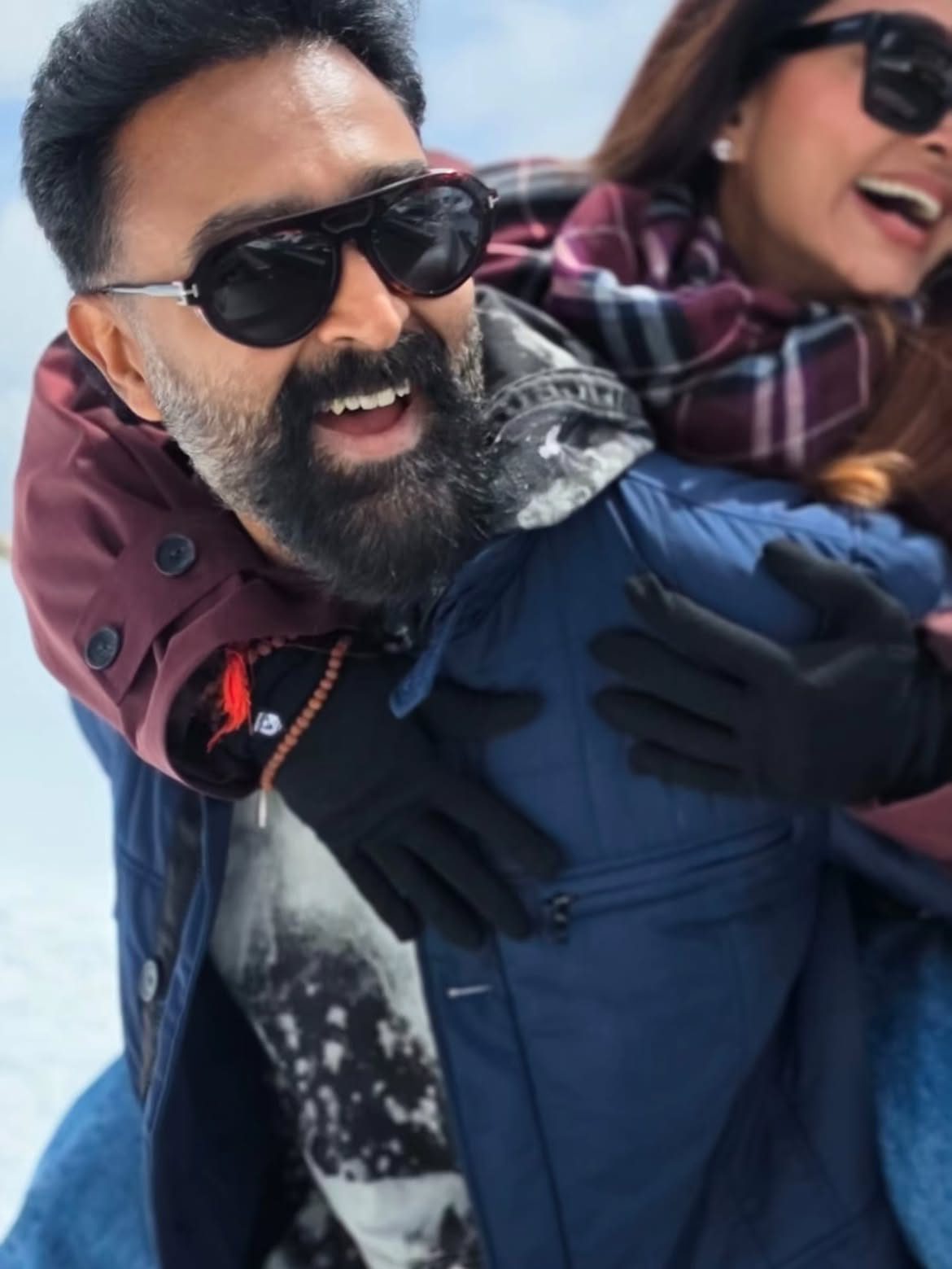 Sneha Shares Cute Photos on her Husband Prasanna Birthday
