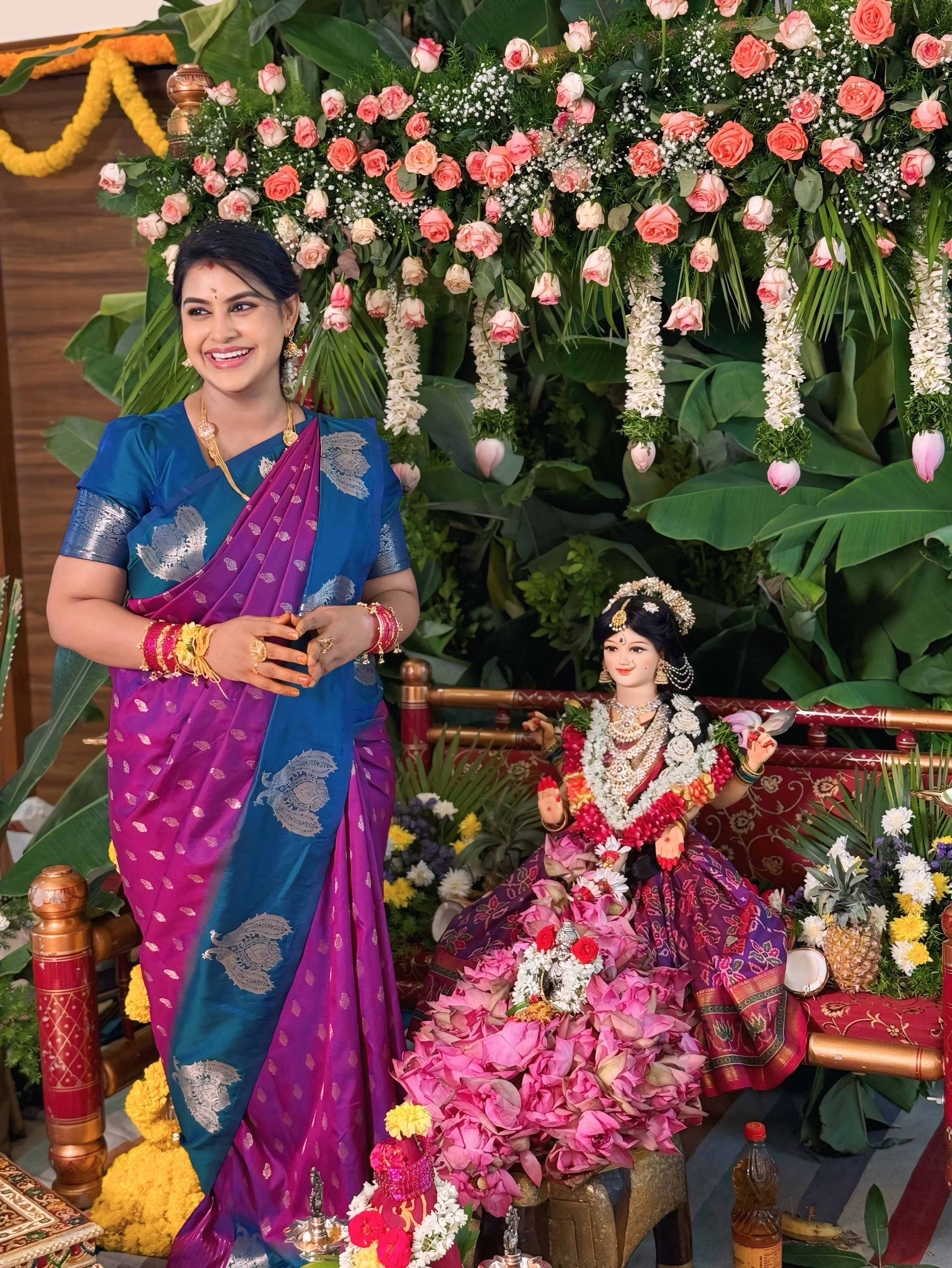 Bigg Boss Soniya Varalakhsmi Vratham