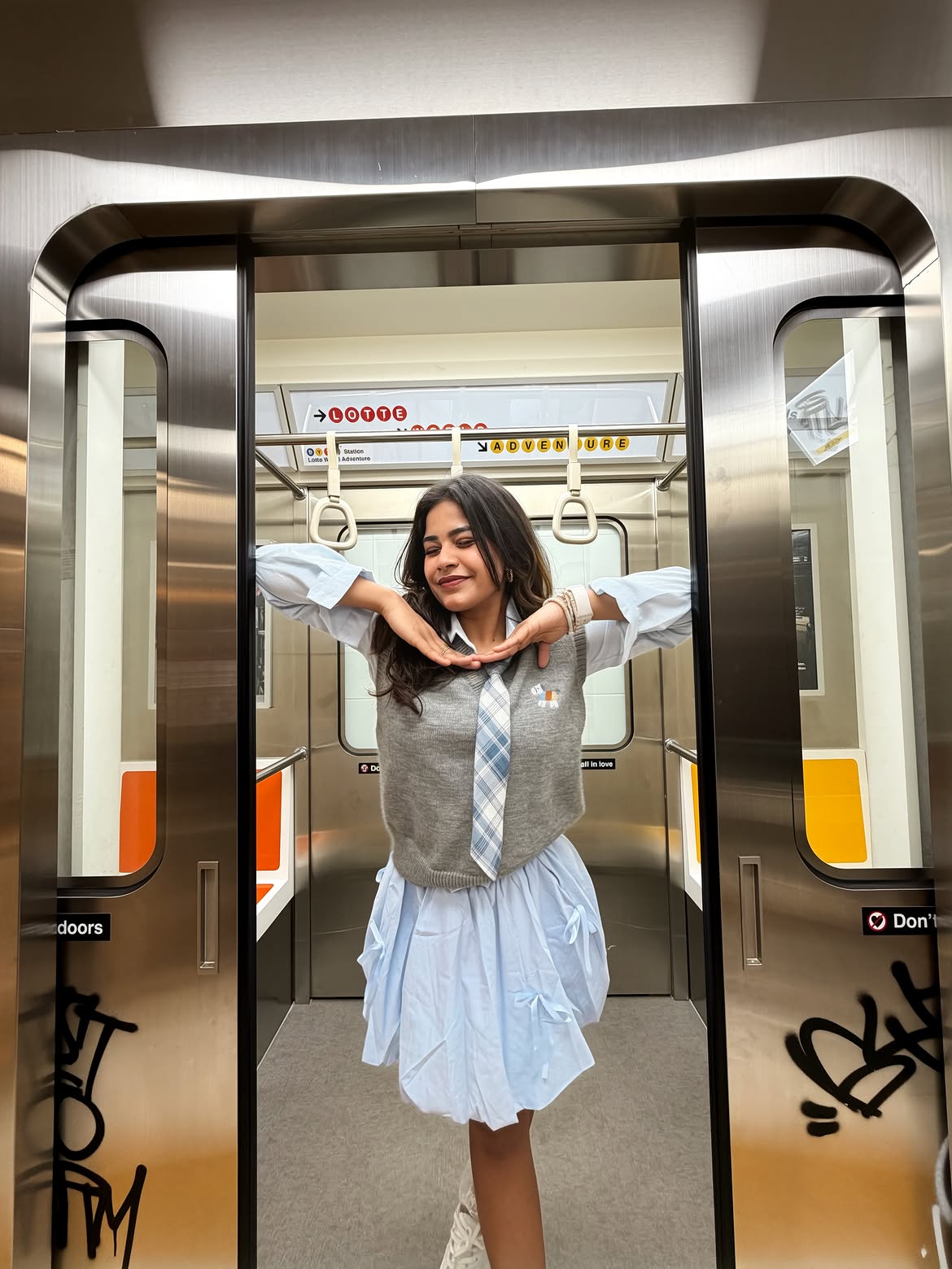Swetha Naidu Shares South Korea Vacation Photos