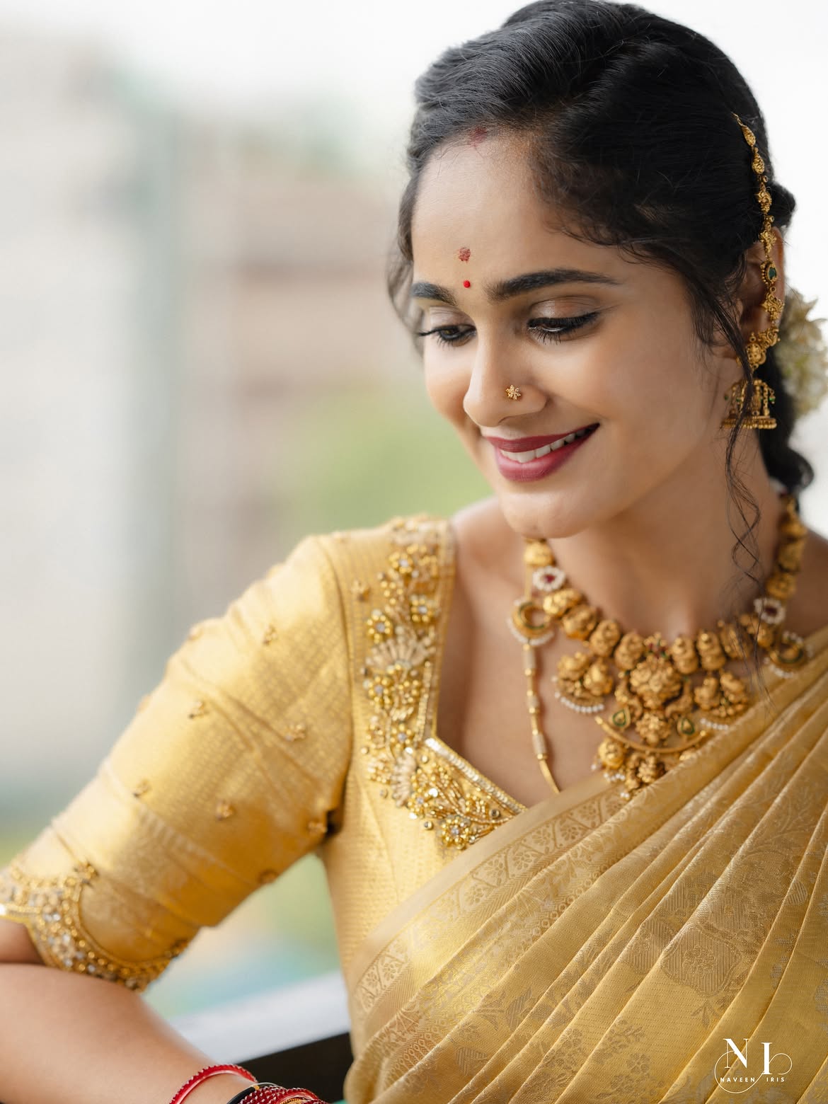 Tejaswini Gowda Traditional Looks on Varalakshmi Vratham