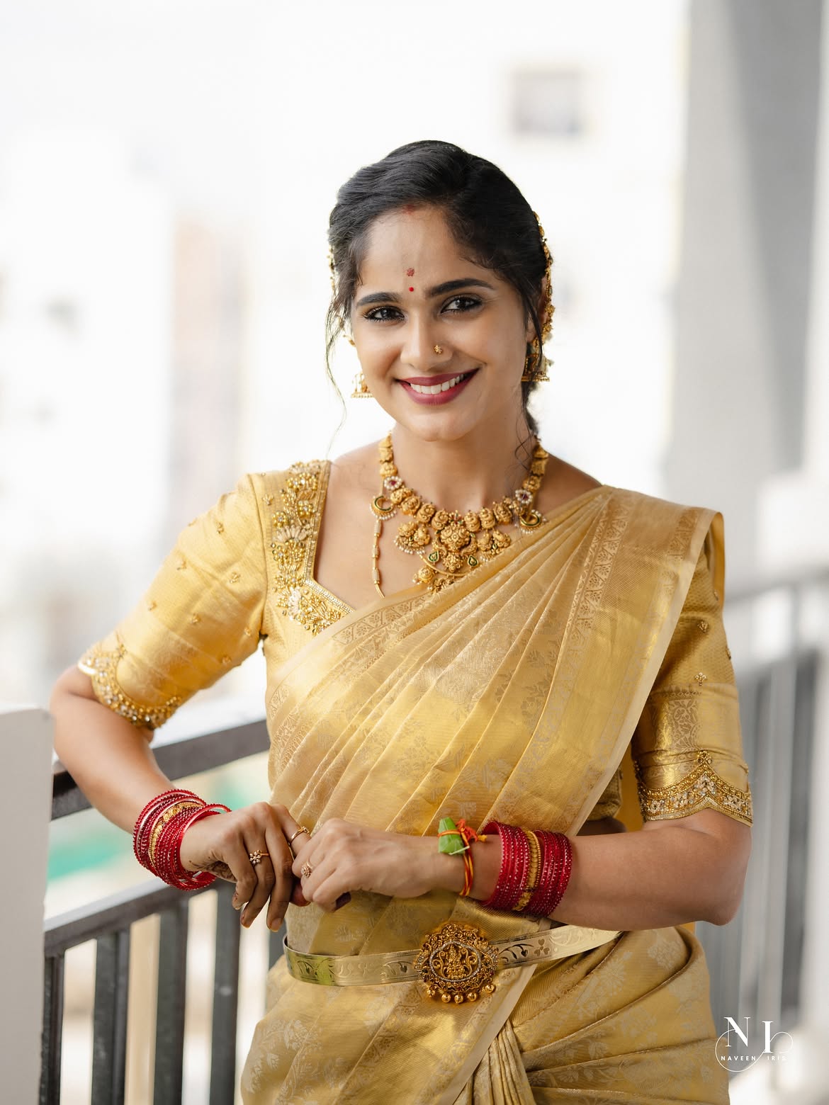 Tejaswini Gowda Traditional Looks on Varalakshmi Vratham