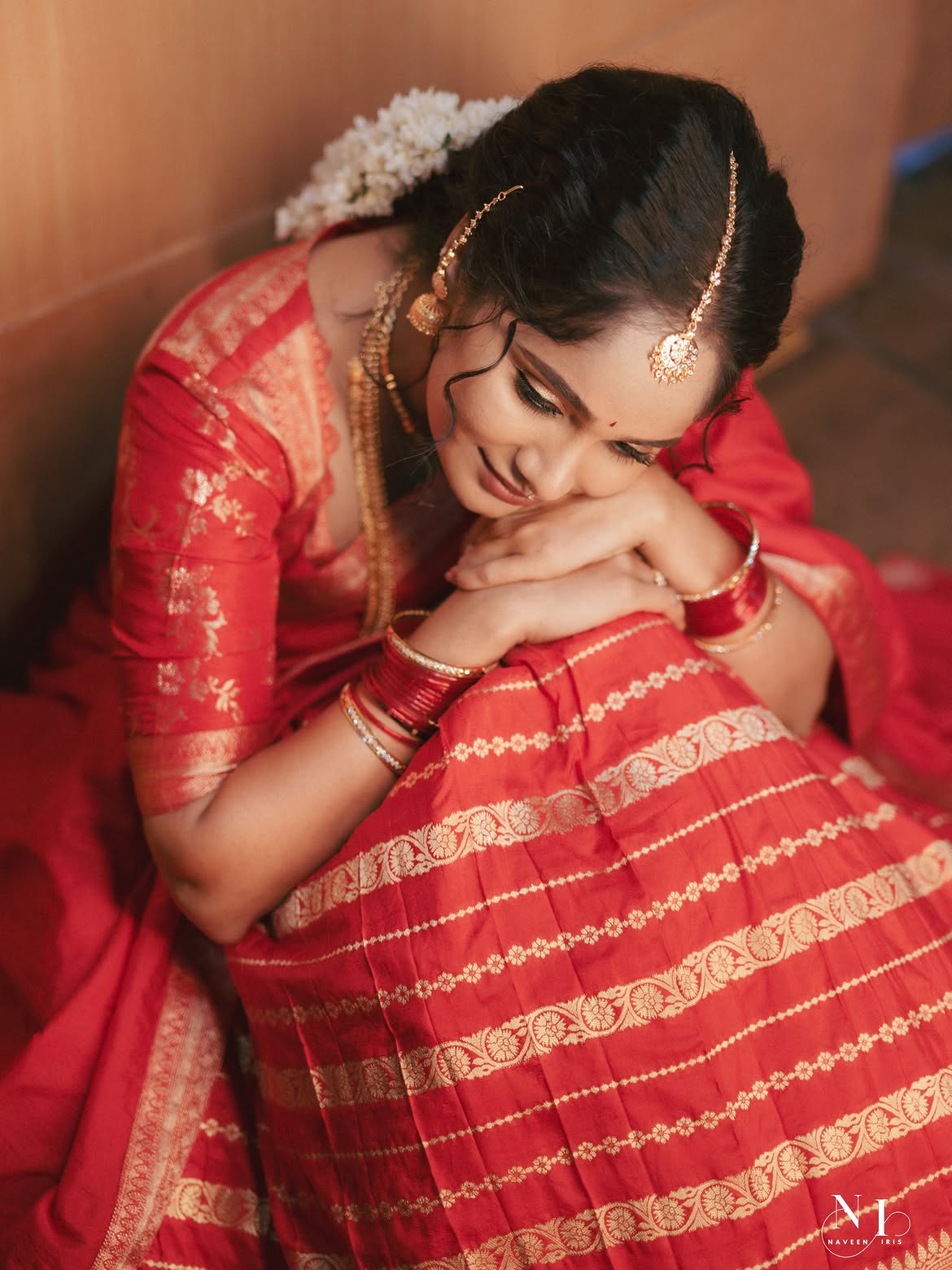 Tejaswini Gowda Stunning Telugu Looks