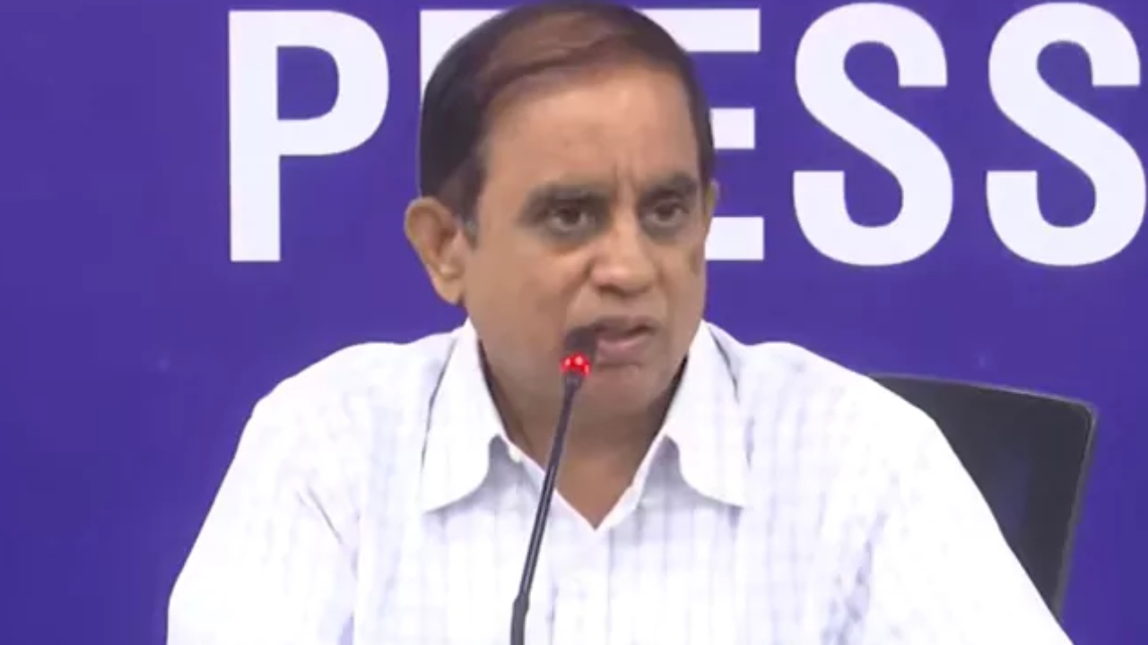 Telangana : తెలంగాణలో సర్ ముసాయిదా విడుదల.. 92లక్షల మందికి నోటీసులు.. మీపేరు ఉందో ఇలా చెక్ చేసుకోండి..
