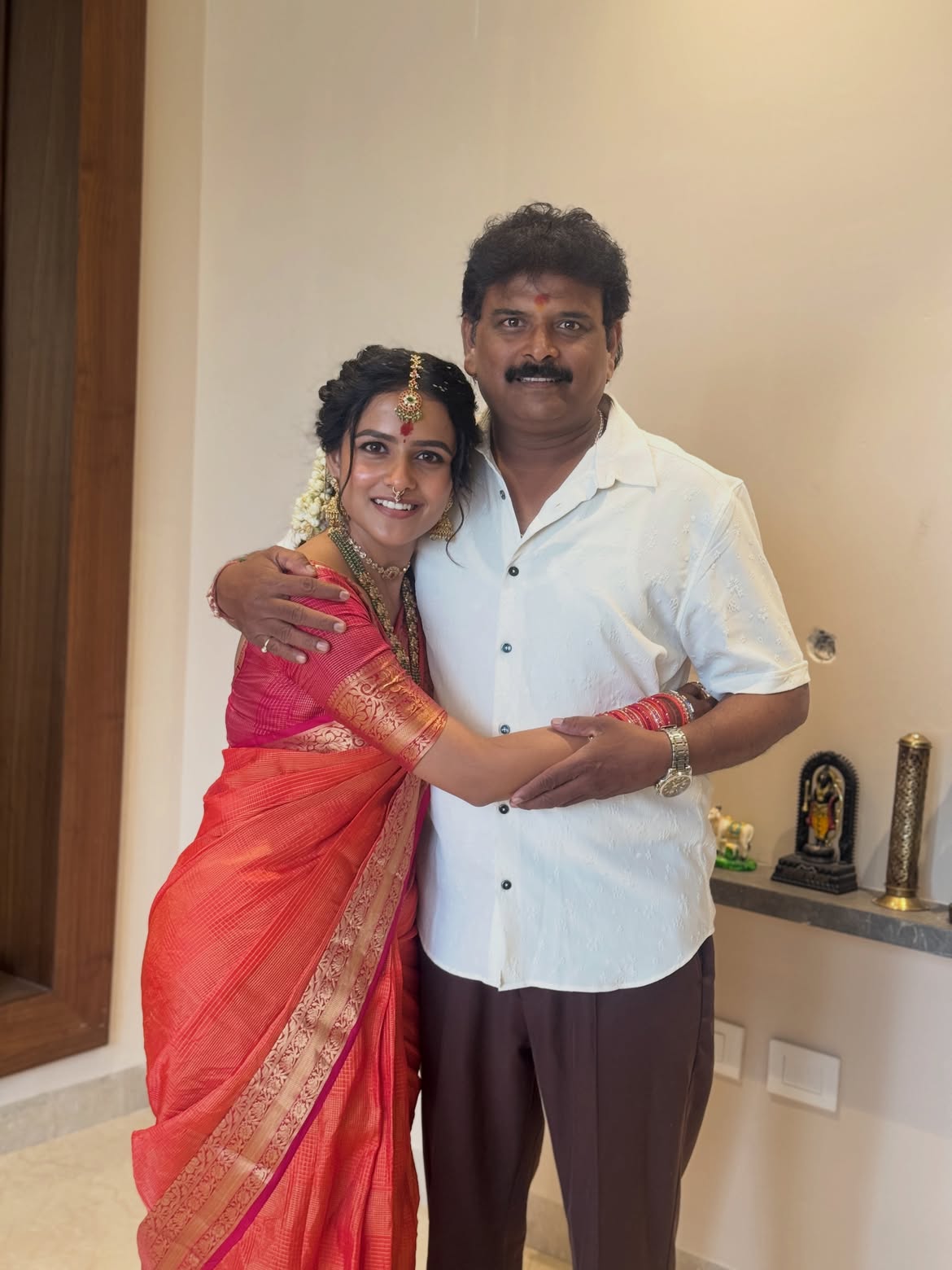 Vaishnavi Chaitanya Bonalu Special Photos with Family