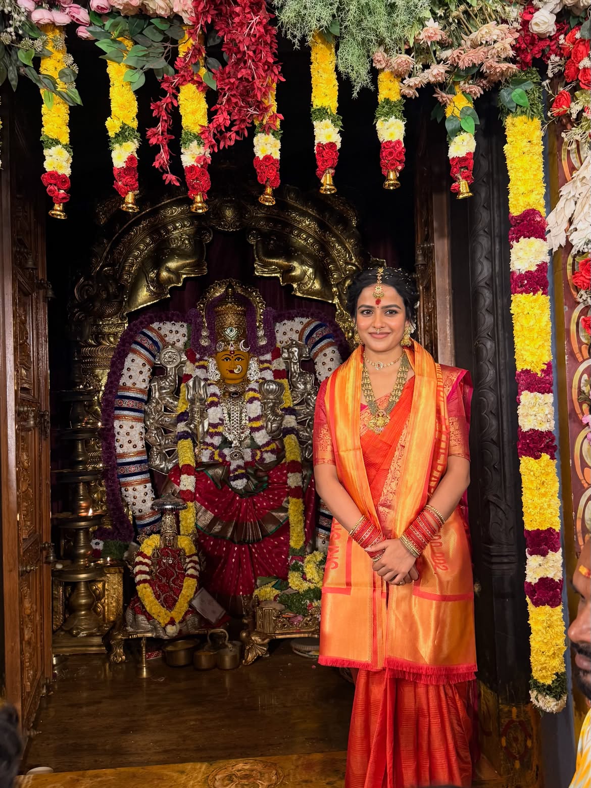 Vaishnavi Chaitanya Bonalu Special Photos with Family