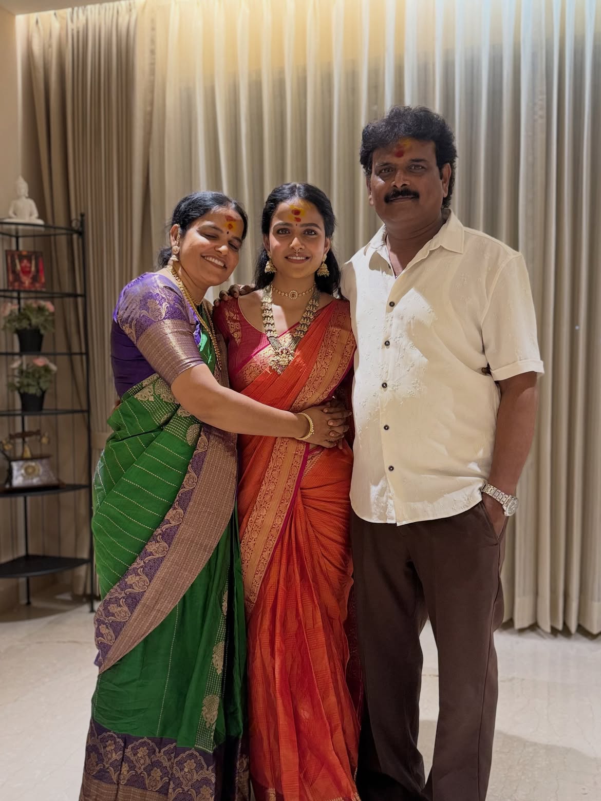 Vaishnavi Chaitanya Bonalu Special Photos with Family